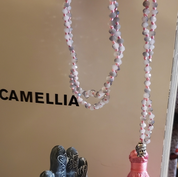 Beautiful Grey Quartz Prayer Beads Hand knotted on Pink Thread w/ Pink  Tassel - Picture 4 of 7